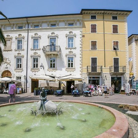 Residenza Rocca Del Lago 4 - Happy Rentals Riva del Garda Buitenkant foto