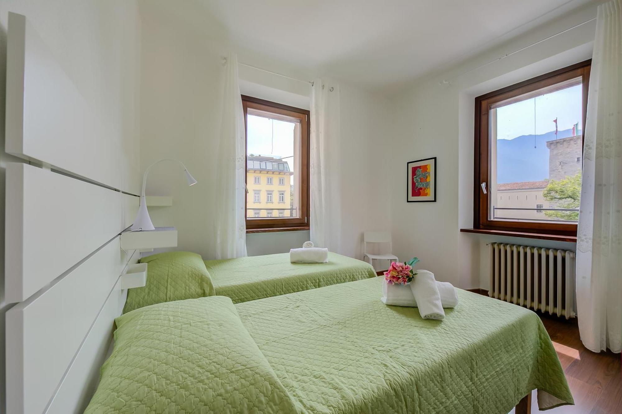 Residenza Rocca Del Lago 4 - Happy Rentals Riva del Garda Buitenkant foto
