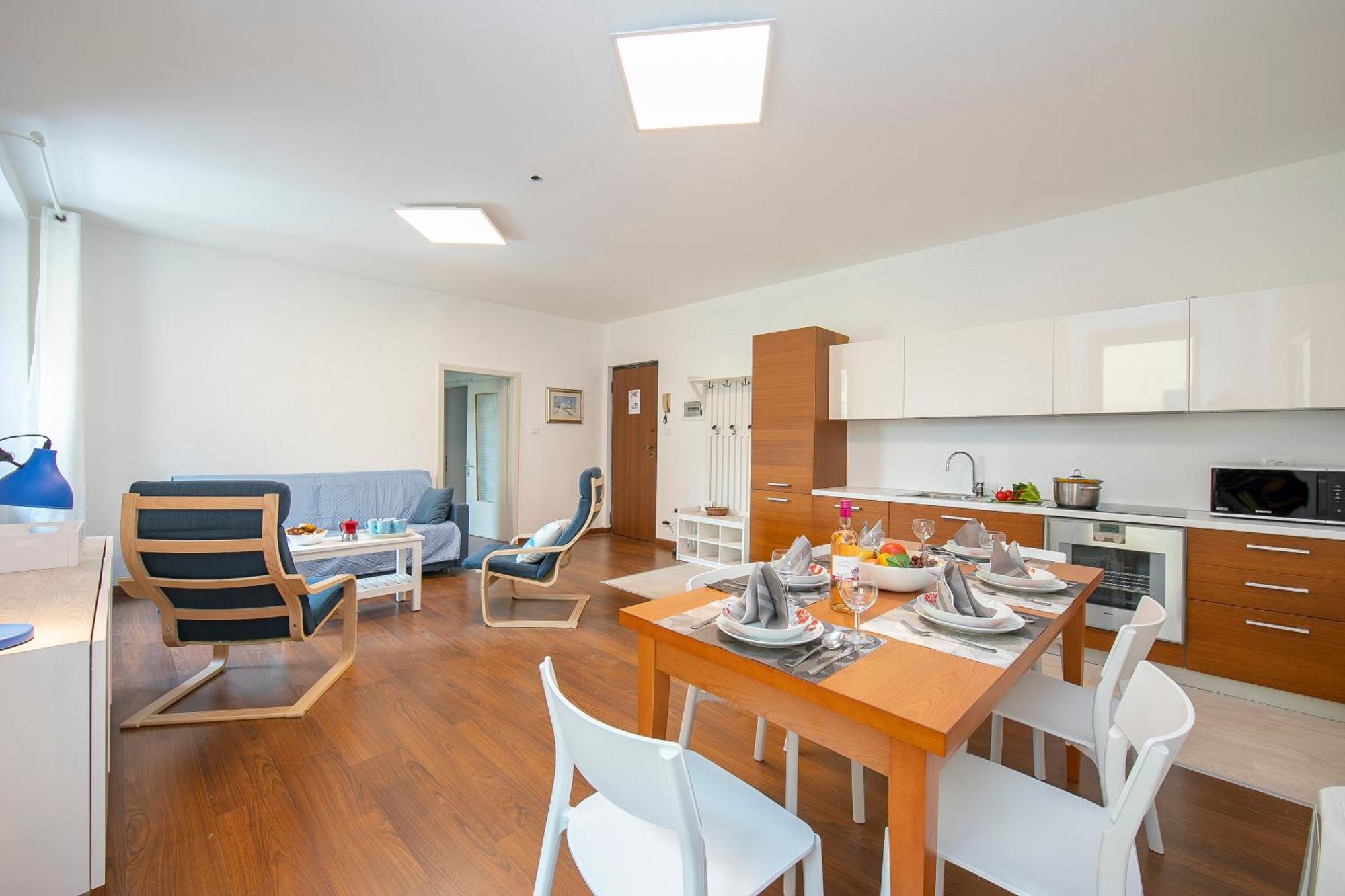 Residenza Rocca Del Lago 4 - Happy Rentals Riva del Garda Buitenkant foto