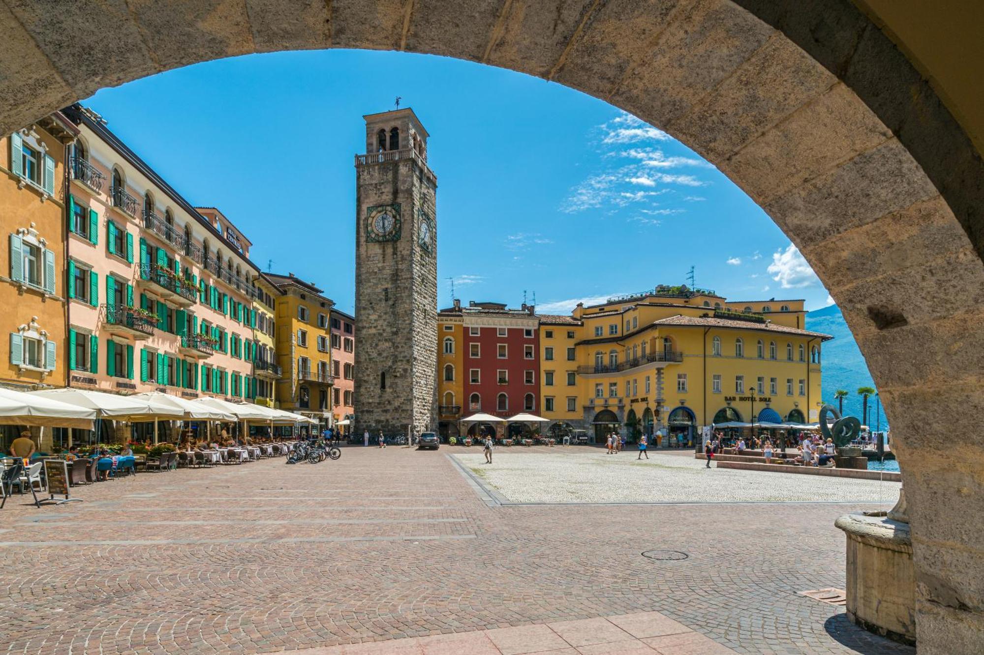 Residenza Rocca Del Lago 4 - Happy Rentals Riva del Garda Buitenkant foto